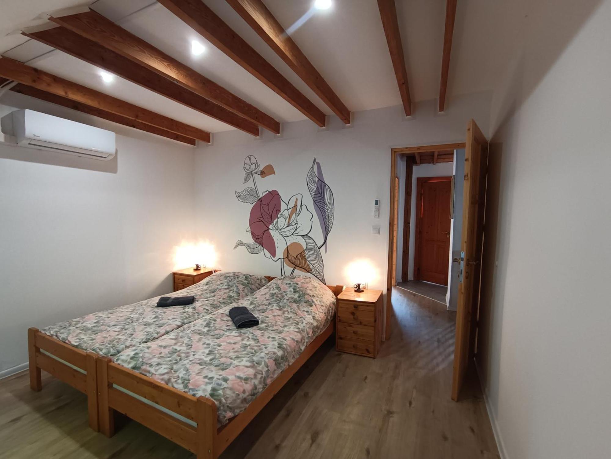 Gesztenye Vendégház Ságvár Exterior foto